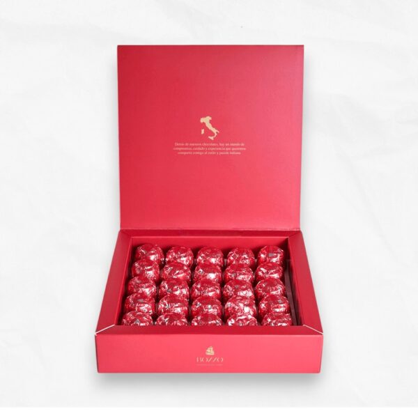 CAJA CUADRADA 25 BERRYS AL LICOR 390 GRS